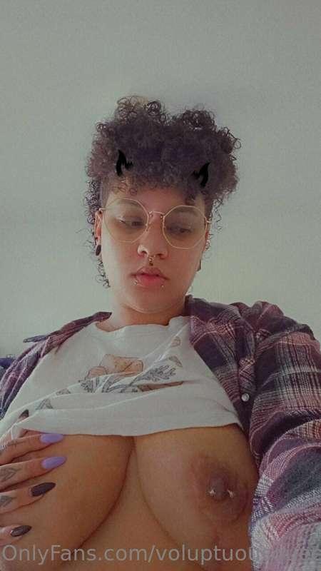 I just got a new flannel...do you like it?