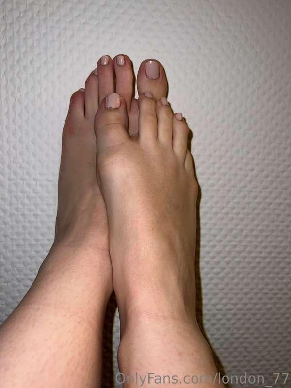 Fresh out of the shower!
Or do you like them with a little n..