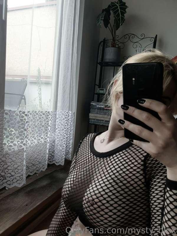 mysty_binx image #11