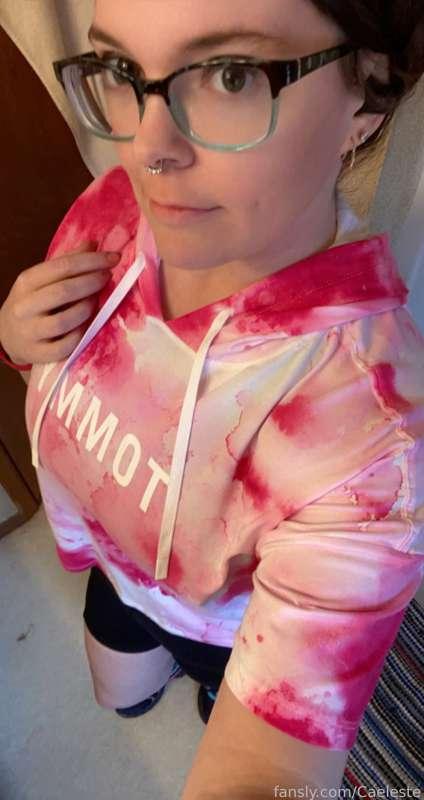 #outside #hugetits #hucow #lactation #lactating #nerdy