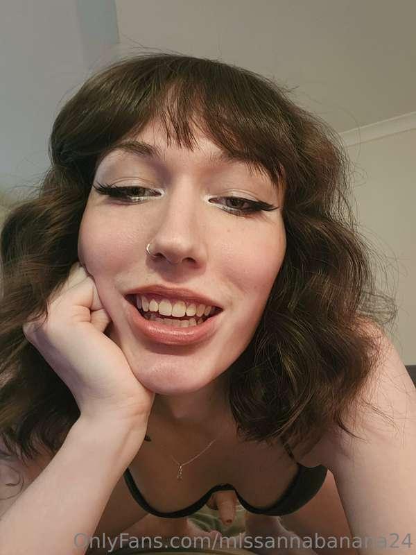 missannabanana24 image #1