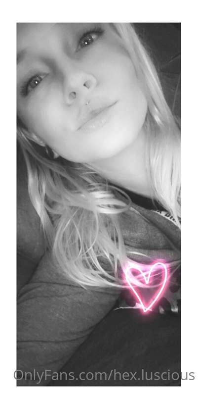 Just some cute pics 🤗🤭🌻