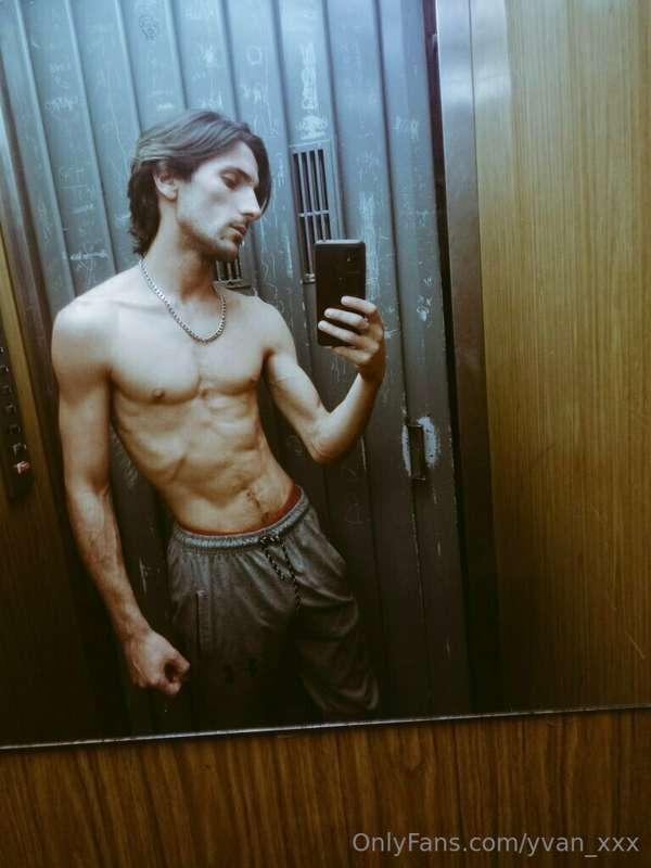 yvan_xxx image #0