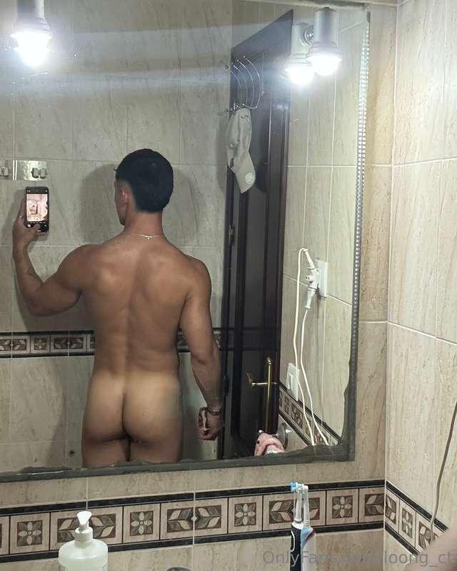 Por detrás o por delante?  Front or back view?
