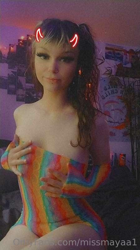 do you want me to spread my legs for you? 🥵🥵🥵