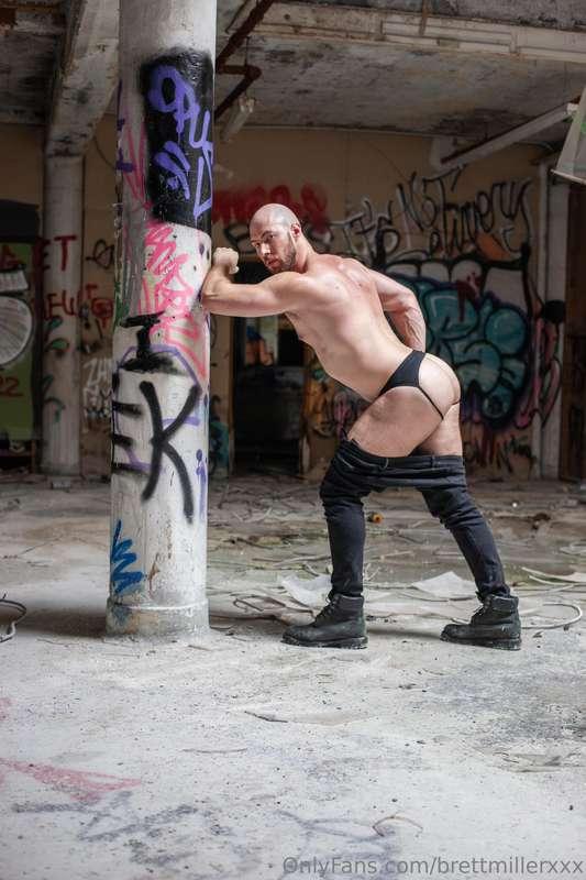brettmillerxxx image #3