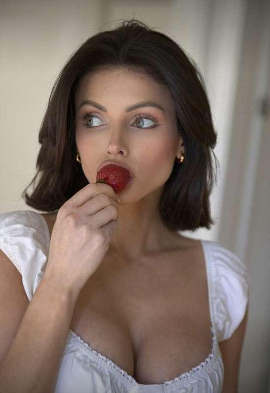 Guess what Im wearing 👀💙