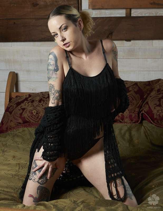 ladylazarusfree image #5