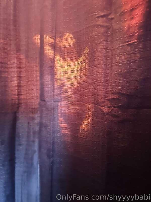 Naked + Shower = 🥵💦