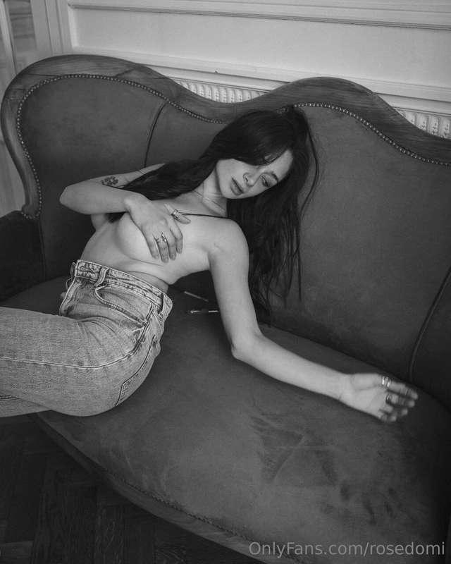 📘"Te romperé con elegancia."— “I’ll break you with elegance...