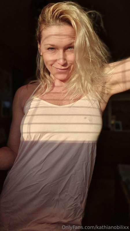 Good morning my LOVES! ❤️Have a beautiful Monday 😘. 