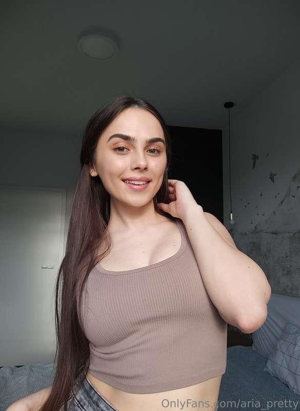 Enjoy @milana_grace_free sexy natural tits that make you cra..