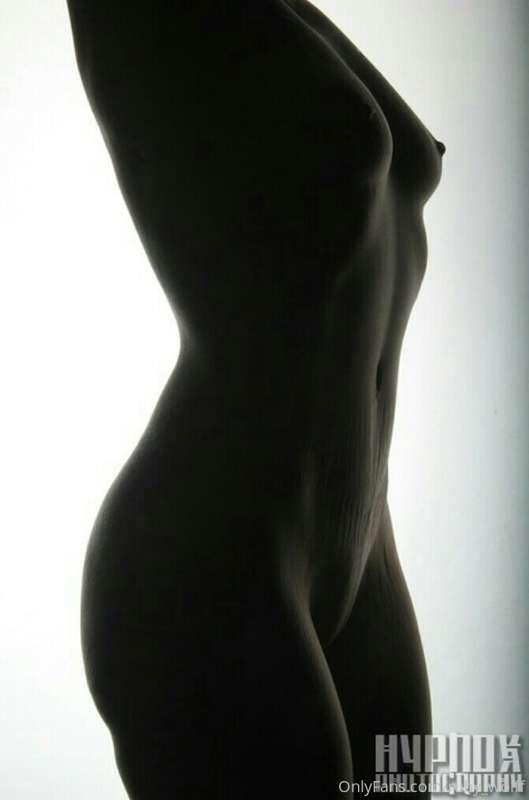 “All the beauty of life is made up of light and shadow."
~Le..