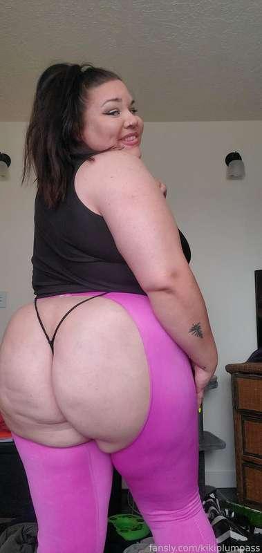 kikiplumpass image #1
