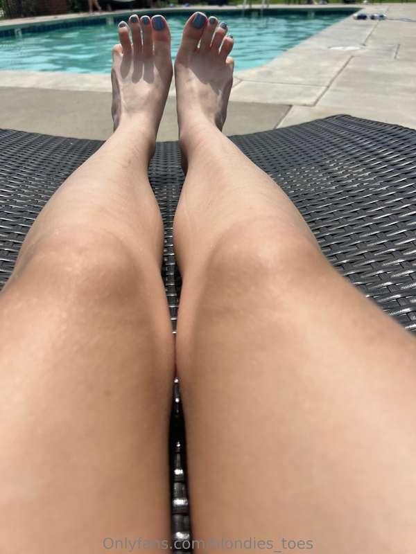 blondies_toes image #3