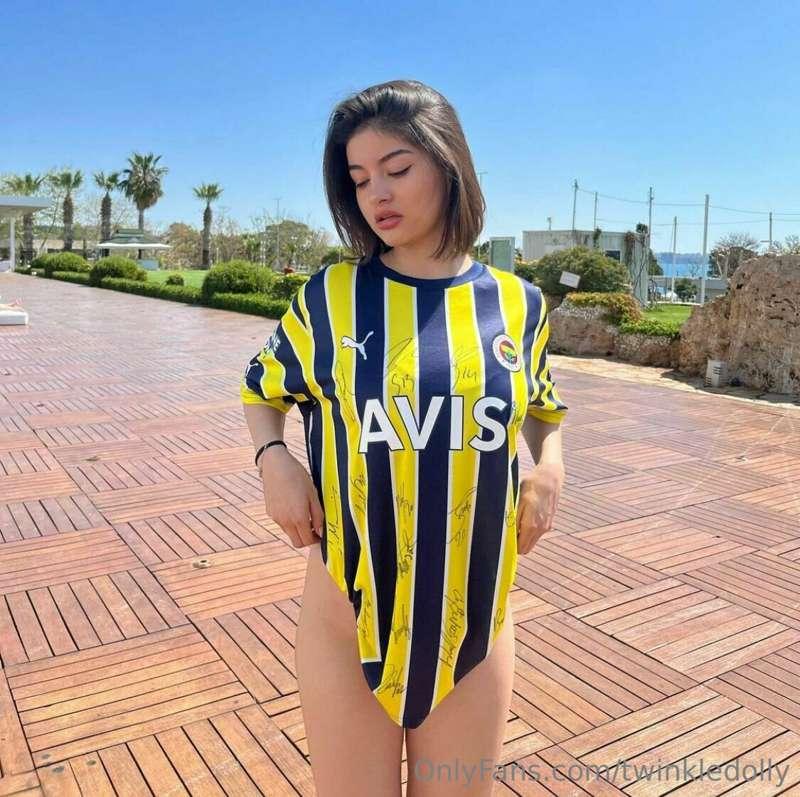 Sence Fenerbahçe-İstanbulspor maçını kim kazanır? 🫶 
Skor ta..