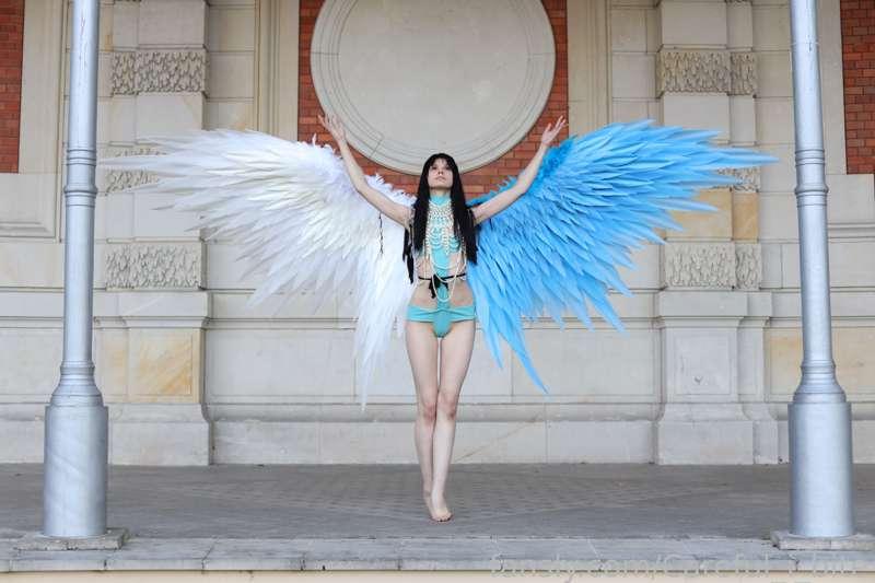 careful_i_bite image #2