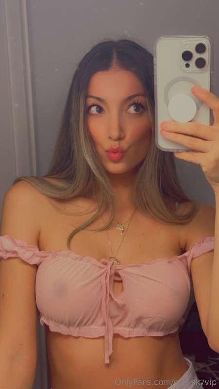 Kiss me like you miss me 💋 