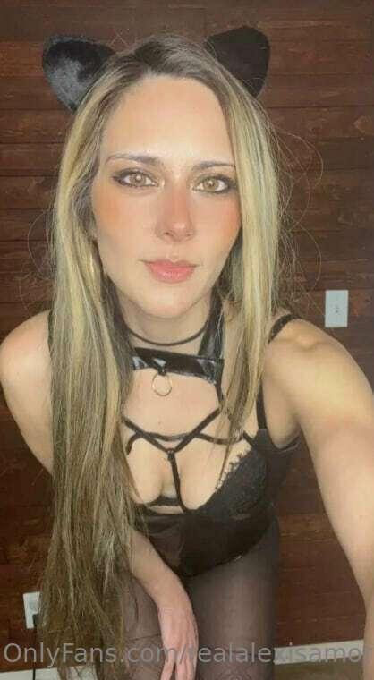 Please handle me roughly 😈