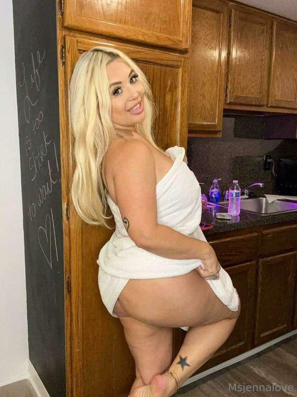 msjennalove image #0