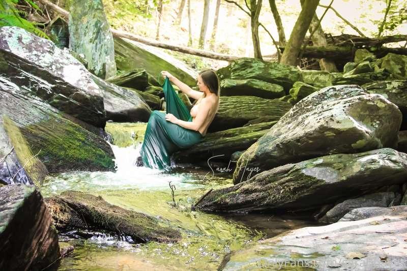 This photoshoot was so fun. And a little cold lol (swipe for..