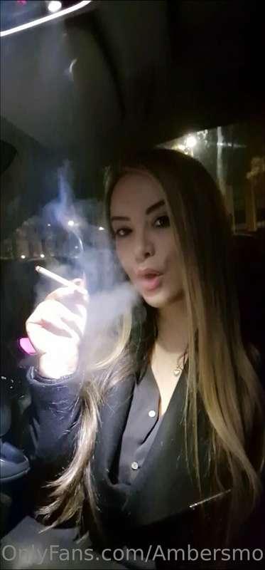 ambersmokes image #3