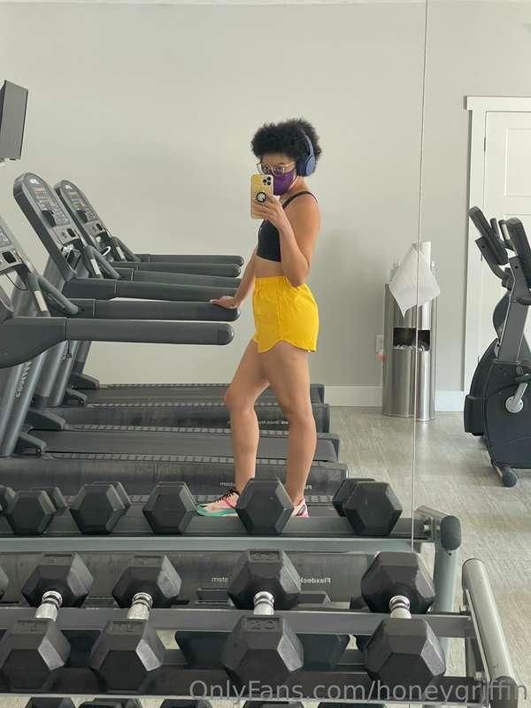 Since someone asked about my workouts, I’ll start posting ab..