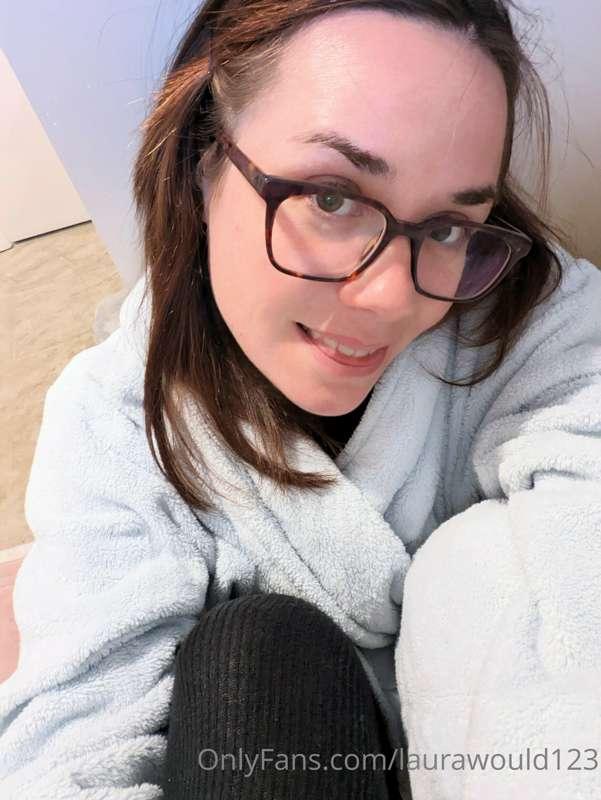 Swipe for titties 😁