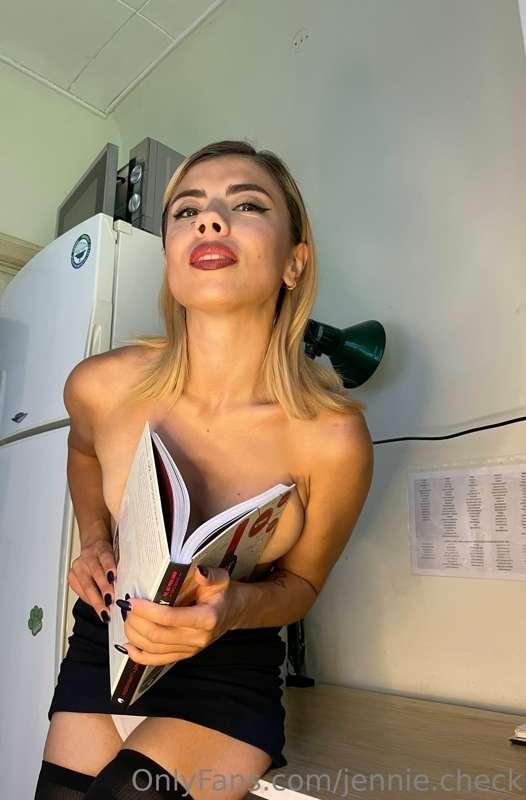 😈Your teacher didn't come to class, and a hot mom came to re..