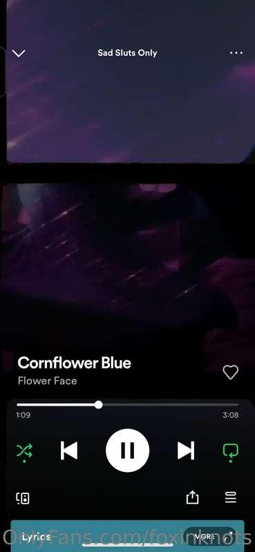 My song of the day 🖤🥀