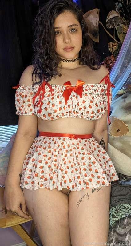 Let me be your new obsession 
Vote for my boobs
https://fansly.com/post/618288243086991360


#fyp #curly #sexy #horny #skirt #beauty #natural #pussy #milf #teen #pawg #juicy