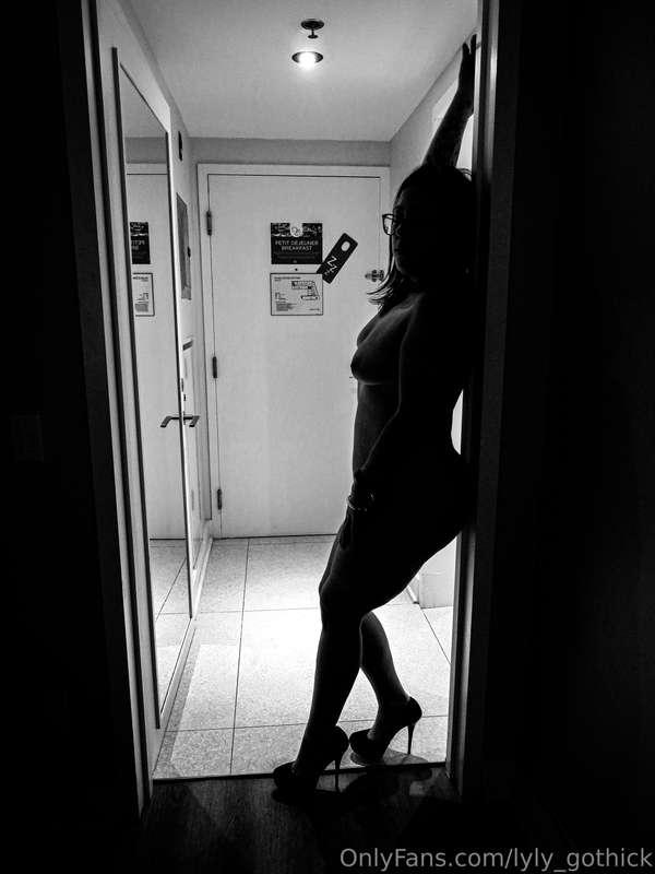 lyly_gothick image #1
