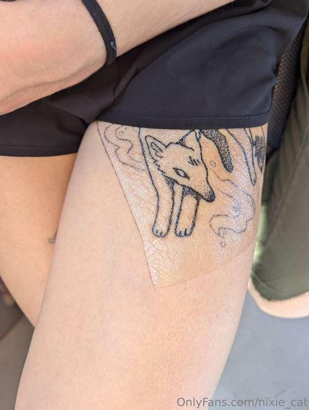 some fresh tattoo shots, and also just great hip pics tbh