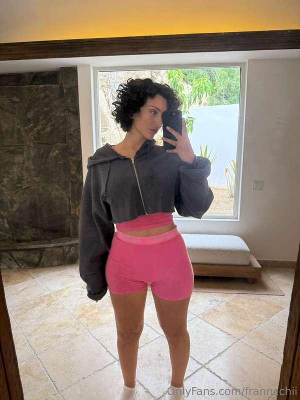 keeping it tight for you 😋