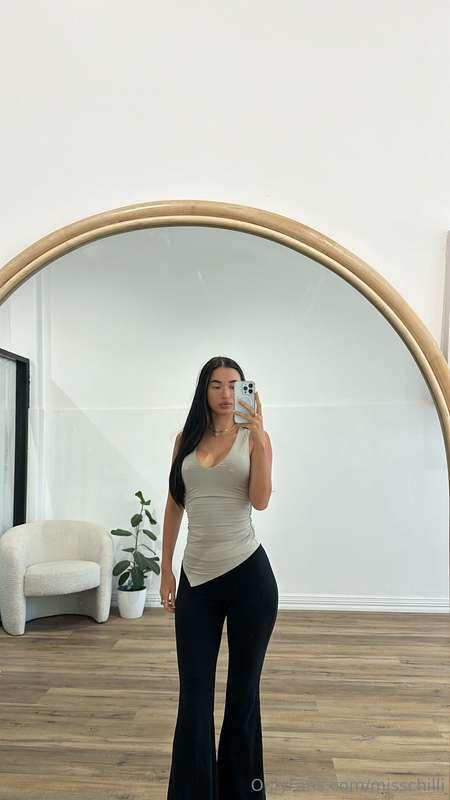 Coming back for you guys 💕 should we take this somewhere pri..