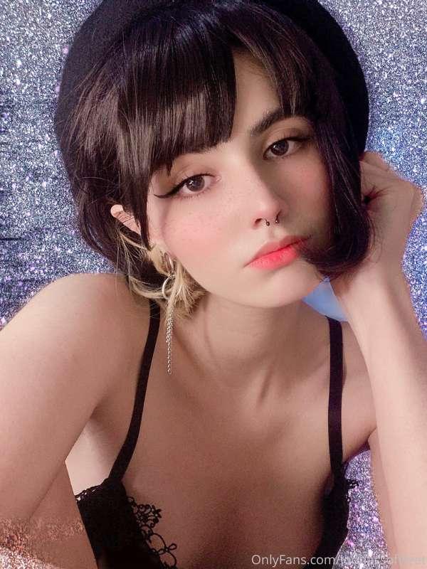 loonassoftfeet image #4
