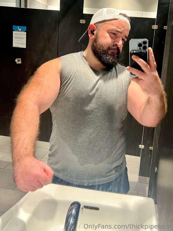 thickpipebear image #0