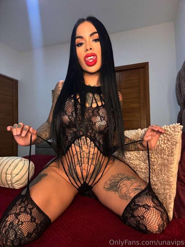 Available to make your dreams come true babe 🥰😍