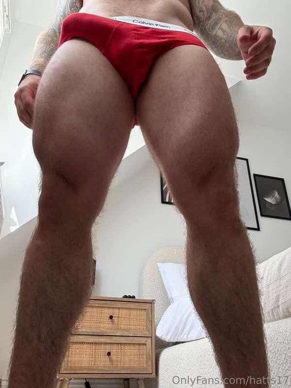 🍆 🦵🏼 🍑 
