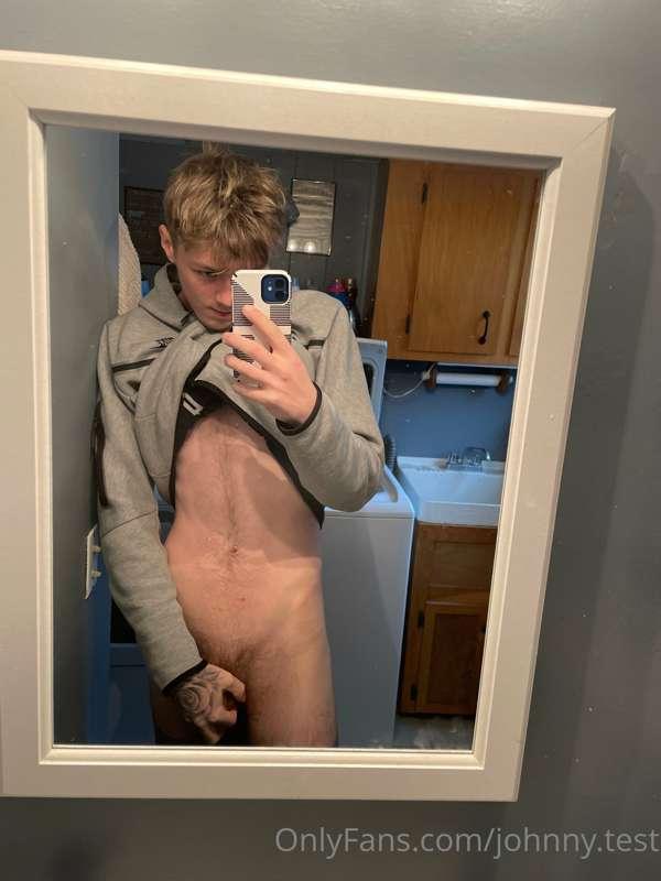 Hey sexy just sent out two bundles ;) one with all pics in m..