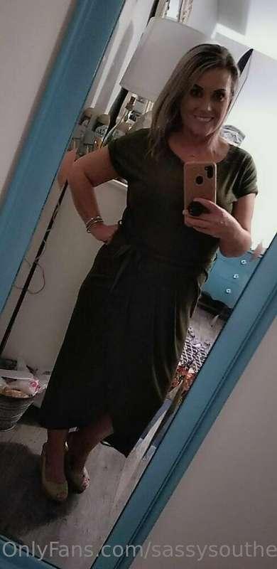 I can dress up a little sometimes, both green 2 different ou..