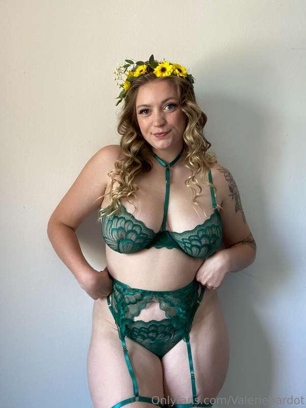 New Lingerie!! plus the flower crown I made out of real flow..