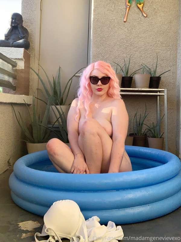 madam_genevieve image #2