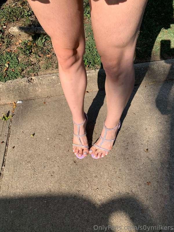 I heard some of y’all think I have pretty feet. Is it true??