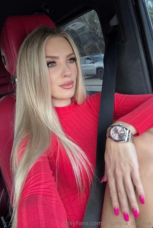 lady in red ❤️