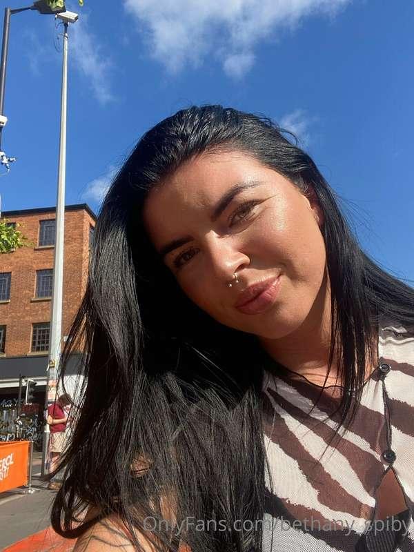 Hello to everyone and all the newbies ❤️