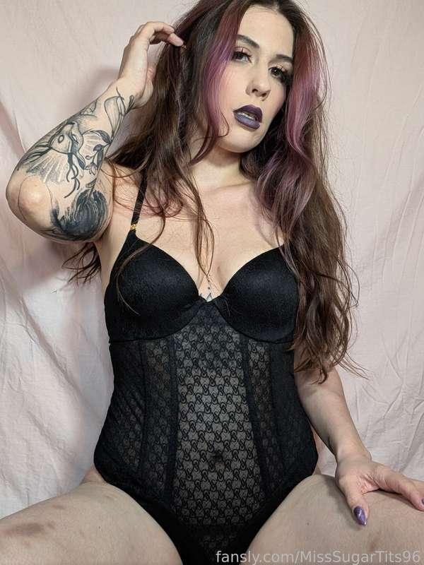 misssugartits96 image #2