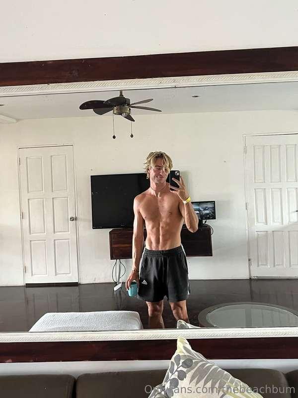 What do you prefer me as? Vote down below 😈