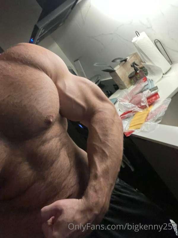 Time to cook 🤴🏻💪🏼