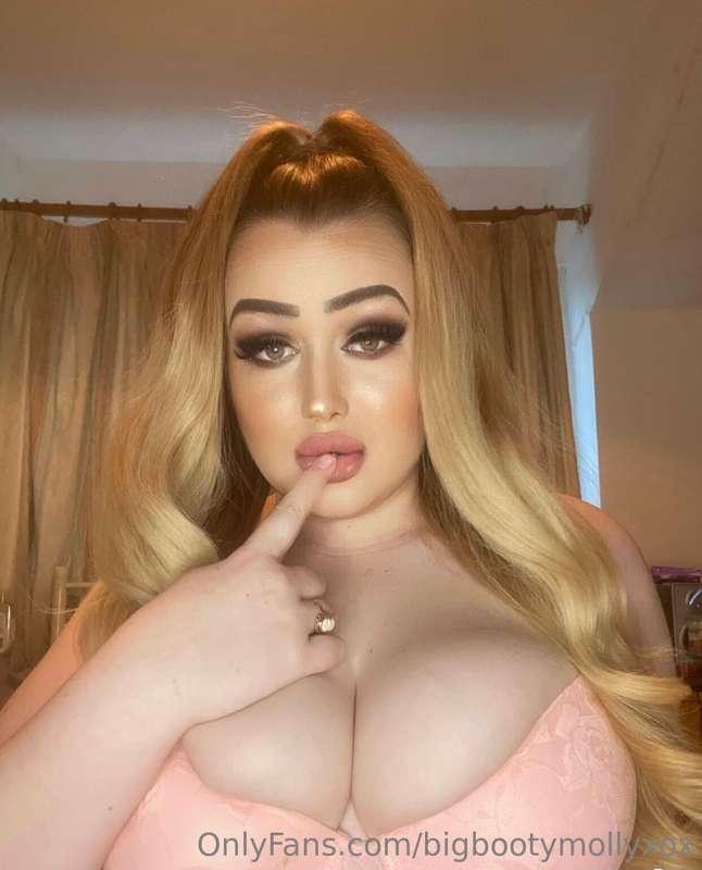 Who enjoyed the cheeky videos tonight? If you did DM me for ..